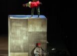 Zimmermann & de Perrot  - "Chouf Ouchouf" w wyk. Groupe acrobatique de Tanger (fot. Mario Del Curto)